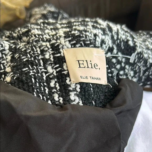 ❄️ 50% off winter Elie Tahari black classic tweed shoulder pad blazer 6 NEW - Picture 6 of 7